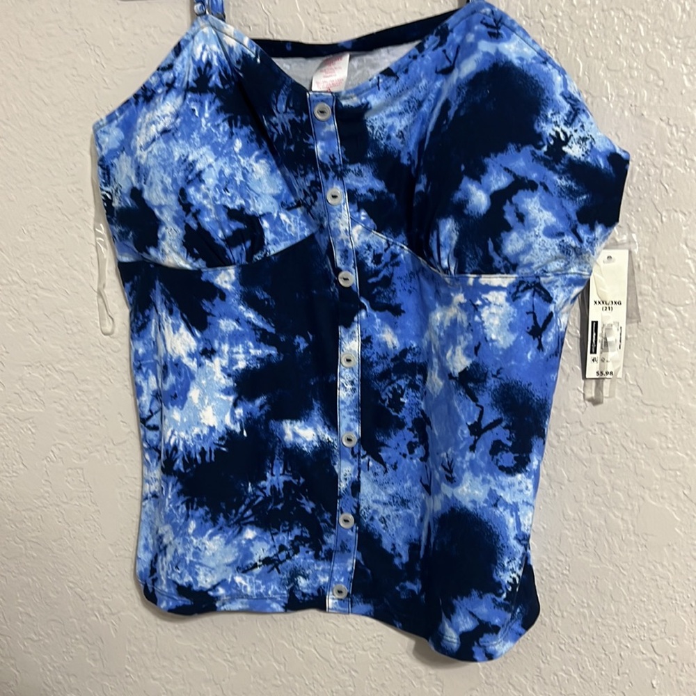 Blue button front Tank top - Picture 2 of 2